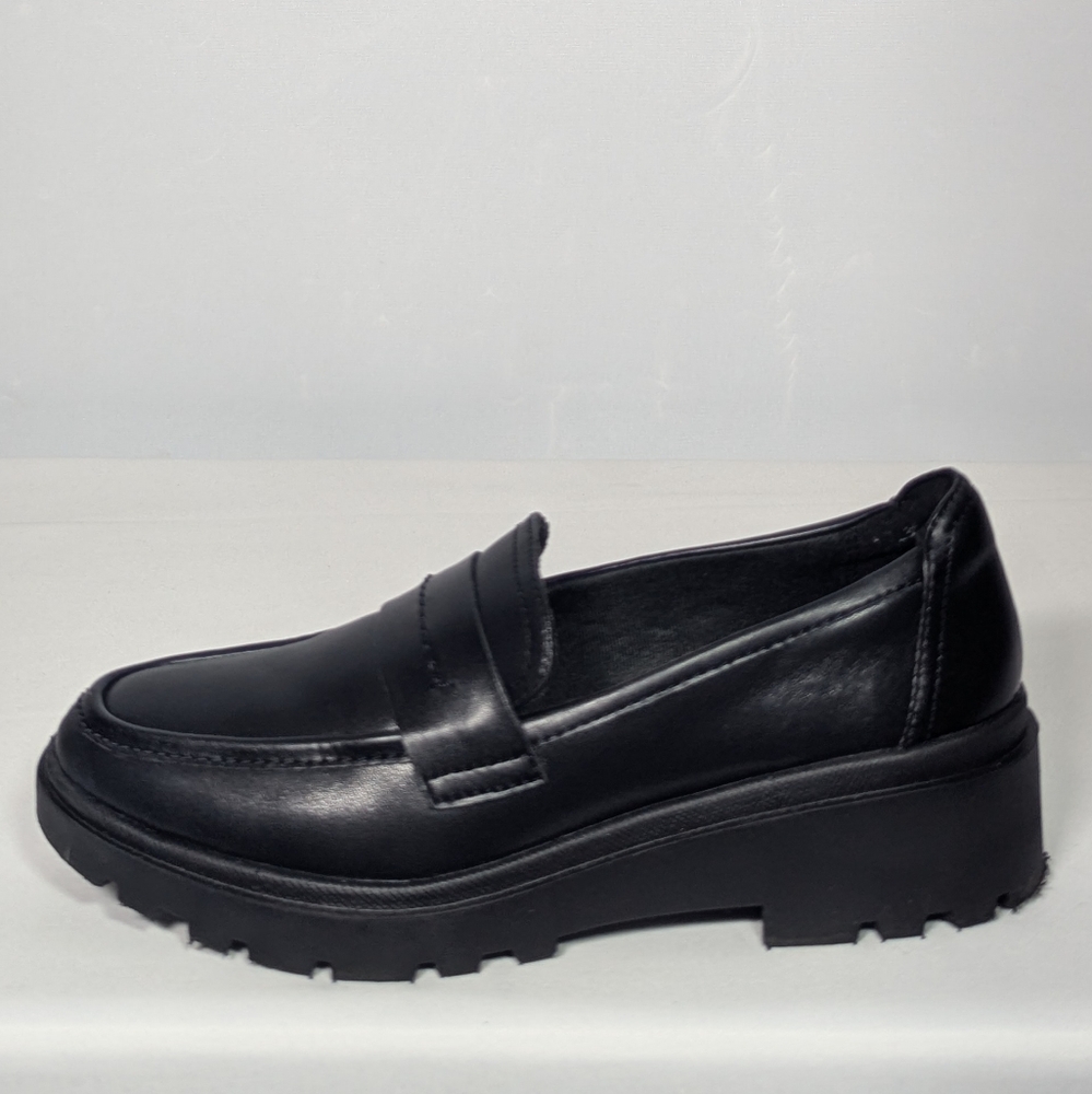 Clarks Womens Airabell Tye Platform sz 7 black